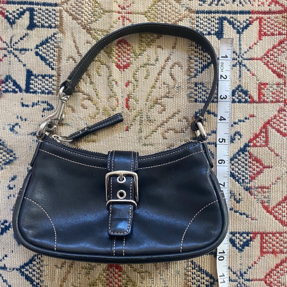 Vintage Y2K Coach Hamptons 7542 Demi-Bag Black Leather Shoulder Wristlet Barbie - Picture 11 of 12